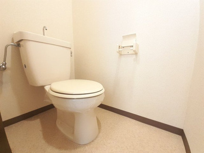 【トイレ】 | ハイムマコトＢ | 落ち着いた色調のトイレです