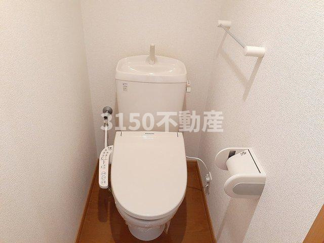 グロワールのトイレ|コンパクトで使いやすいトイレです