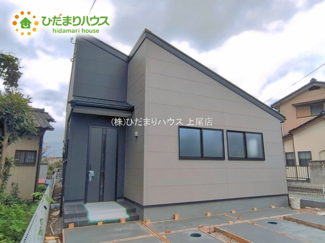 上尾平方　新築戸建　リーブル01