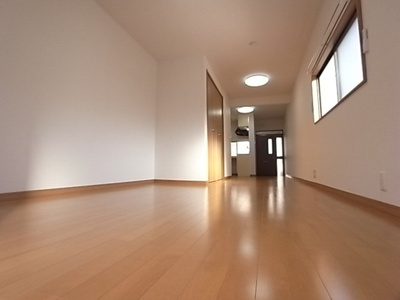 【洋室】 | 白芳荘8号館