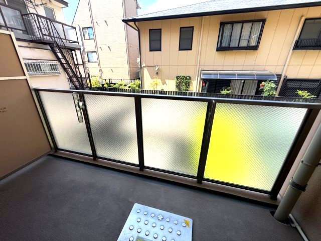 ＬＡＦＦＩＣＥ住吉本町のバルコニー