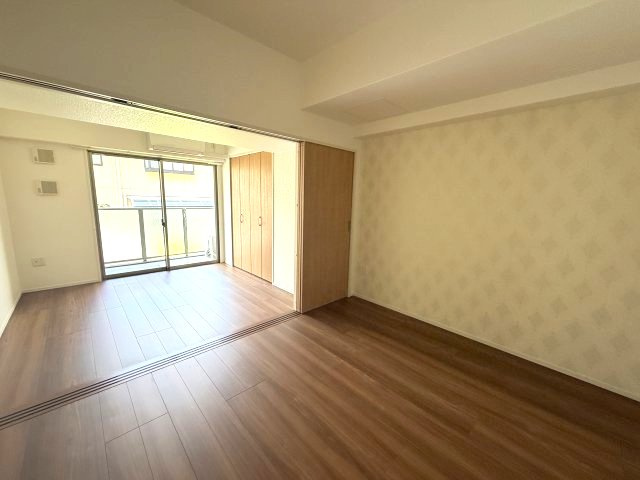 ＬＡＦＦＩＣＥ住吉本町の居間・リビング