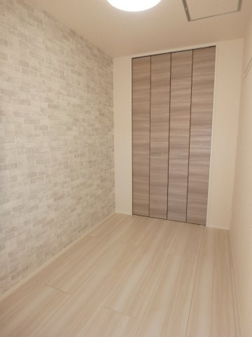 坂戸若葉エテルネルの洋室|同じ間取りの別の部屋の写真になります