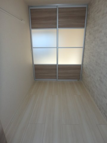 坂戸若葉エテルネルの洋室|同じ間取りの別の部屋の写真になります