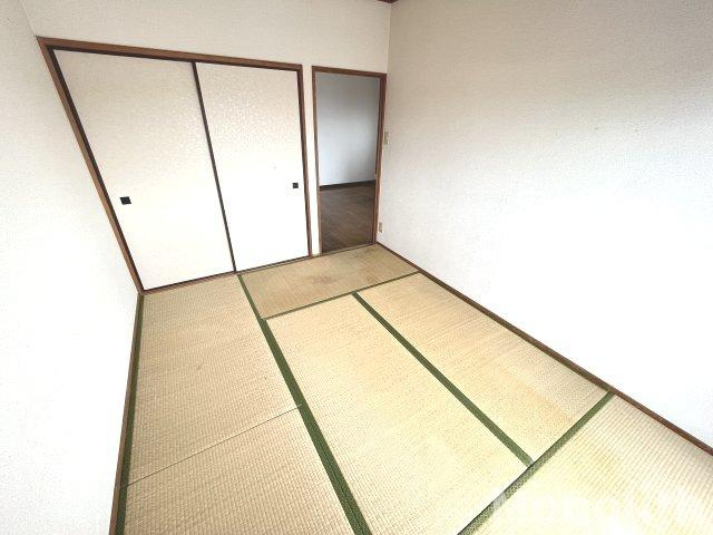 パーク・ウエストの和室