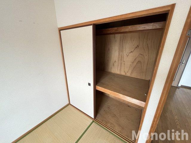 パーク・ウエストの収納