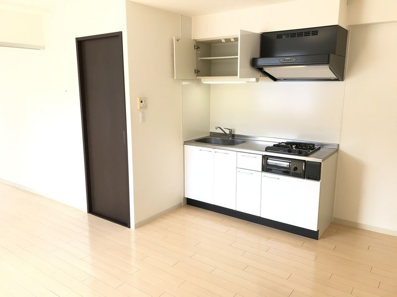 高栄京町ﾏﾝｼｮﾝのキッチン