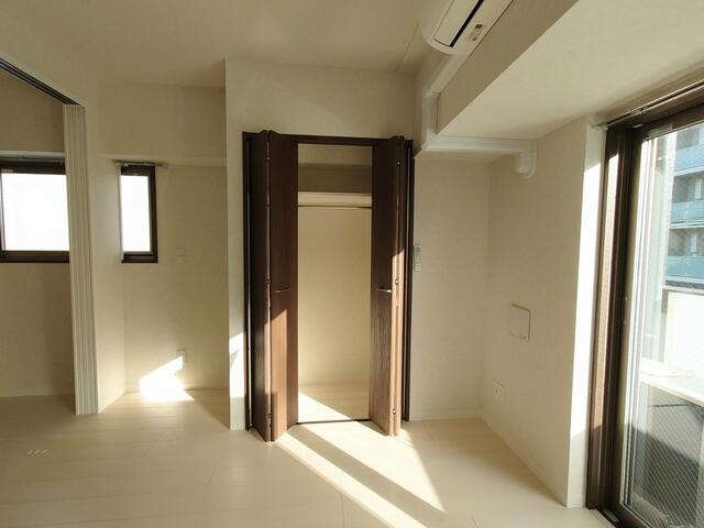 江東区東陽５丁目の賃貸マンションの収納