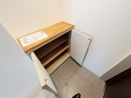 バンビエトワールの玄関