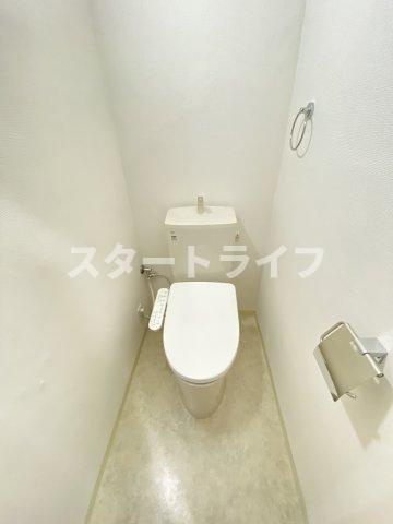 大阪市淀川区木川東４丁目の賃貸マンションのトイレ