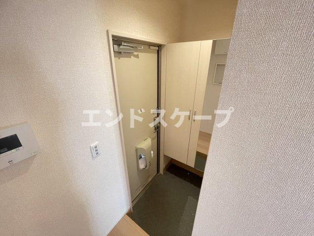 グランテラス高井の玄関|高崎、前橋エリアのお部屋探しはエンドスケープまで！お客様の理想お聞かせ下さい♪