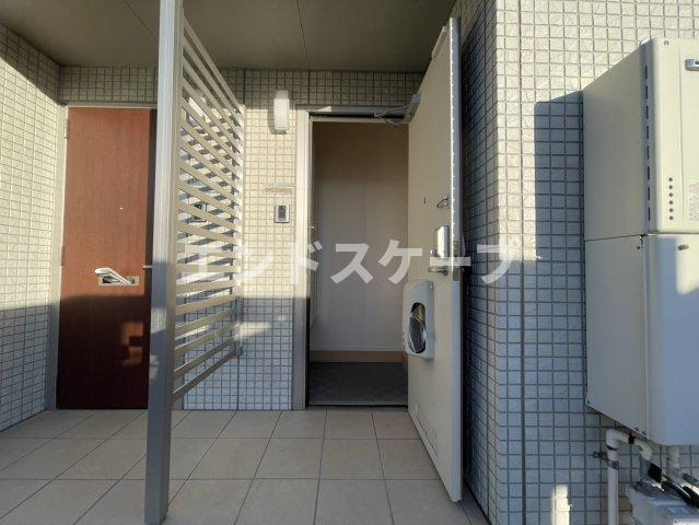 グランテラス高井の玄関|高崎、前橋エリアのお部屋探しはエンドスケープまで！お客様の理想お聞かせ下さい♪
