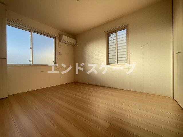 グランテラス高井の洋室|高崎、前橋エリアのお部屋探しはエンドスケープまで！お客様の理想お聞かせ下さい♪