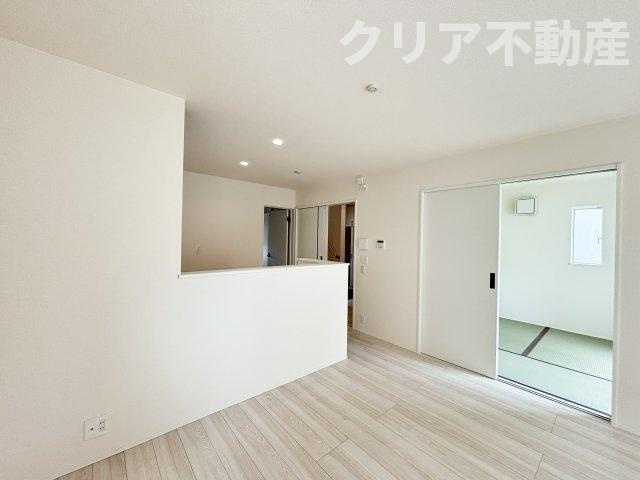【居間・リビング】 | 玉村町斉田第2期新築4号棟　☆駐車並列3台☆354沿い