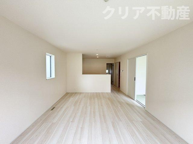 【居間・リビング】 | 玉村町斉田第2期新築4号棟　☆駐車並列3台☆354沿い