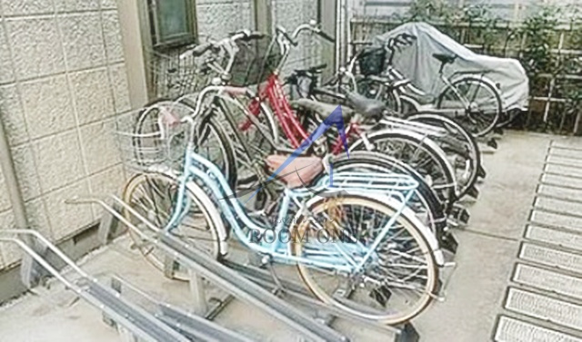 九曜新大塚マンションのその他共用部分|駐輪場です。