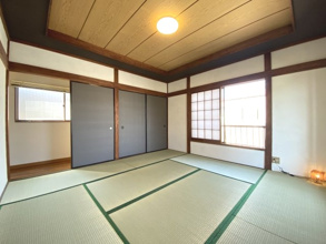 【寝室】