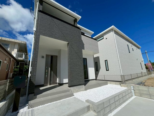 南城市佐敷新開1番　A号棟の画像