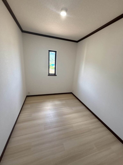 【内装】 | □■秦野市羽根 中古戸建■□ | 納戸