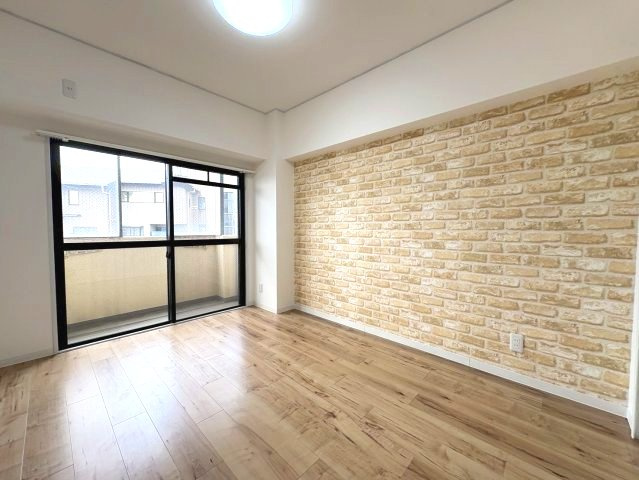 ファミティ弐番館の洋室