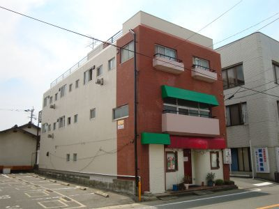 チナミビル