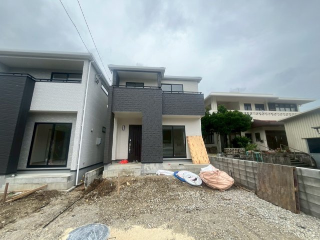 南城市佐敷新開1番　C号棟の外観
