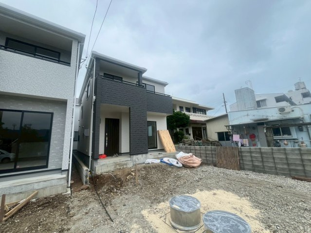 南城市佐敷新開1番　C号棟の外観