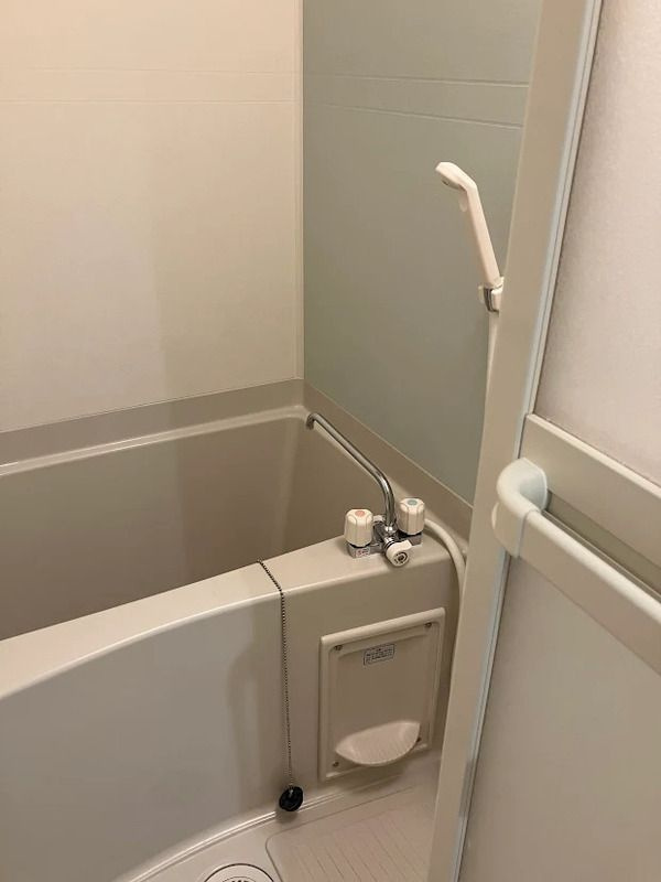 メルディア上小町の浴室