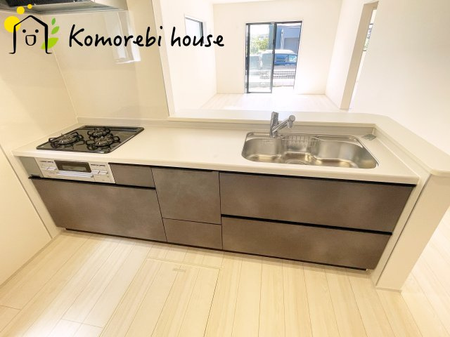上尾市平方　新築一戸建て　リーブルガーデン　01のキッチン|26.8.28　撮影済み