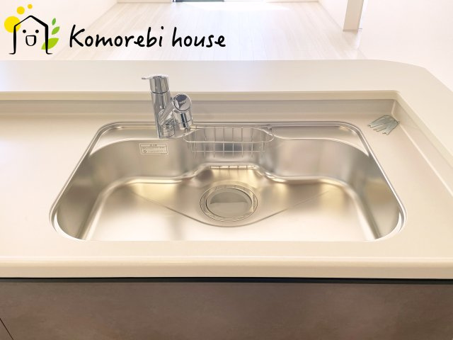 上尾市平方　新築一戸建て　リーブルガーデン　01のキッチン|26.8.28　撮影済み