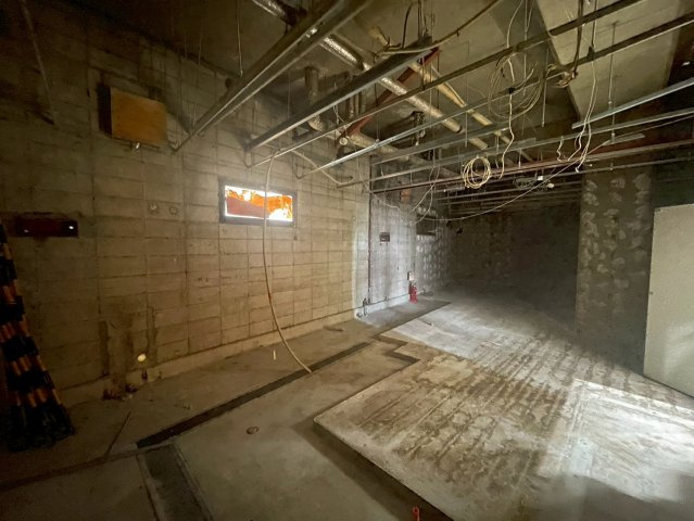 【内装】 | 四日市高架下貸建物（南店舗）