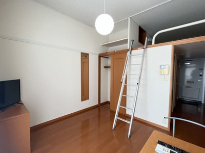 【居間・リビング】 | レオパレスわかば | ゆったり過ごせる居間です