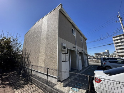 【外観】 | レオパレスシャルマンピエースⅡ | 外はこのようになっています