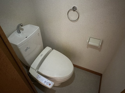 【その他】 | レオパレスシャルマンピエースⅡ | 温水洗浄便座設置済みです
