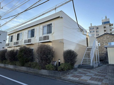 【外観】 | レオパレスノイエブルク | 2022年8月外壁塗装いたしました。