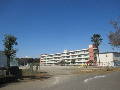 【周辺】 | サンパティークⅠ | 新田小学校まで170m