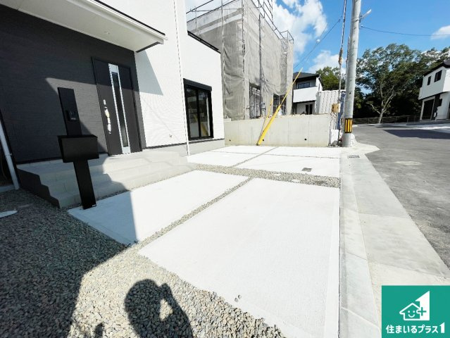 神戸市北区西山　第1期・第2期　新築一戸建ての駐車場|駐車スペース！散水栓があるので、こまめに愛車を洗えます！