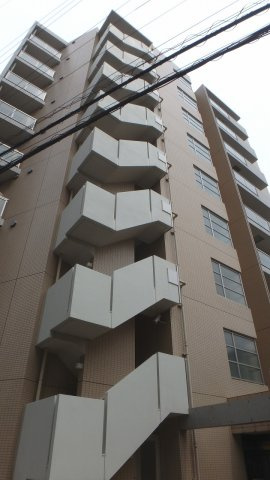 コルニーチェ小石川の外観