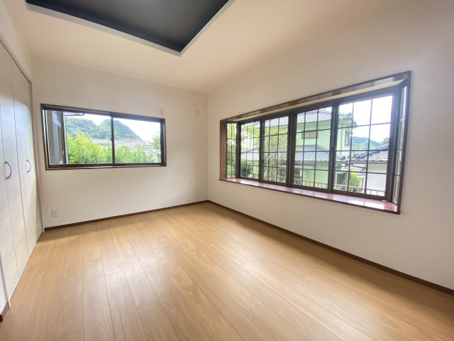 伊敷7丁目　中古戸建ての洋室