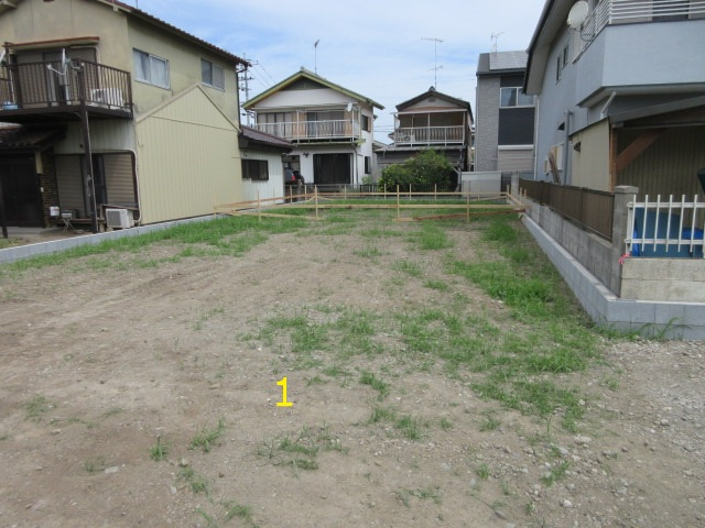 【仲介手数料無料】新築戸建　深谷市天神町9-16（全2棟）の前面道路含む現地写真