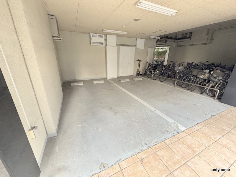 エイペックス中之島南の駐車場
