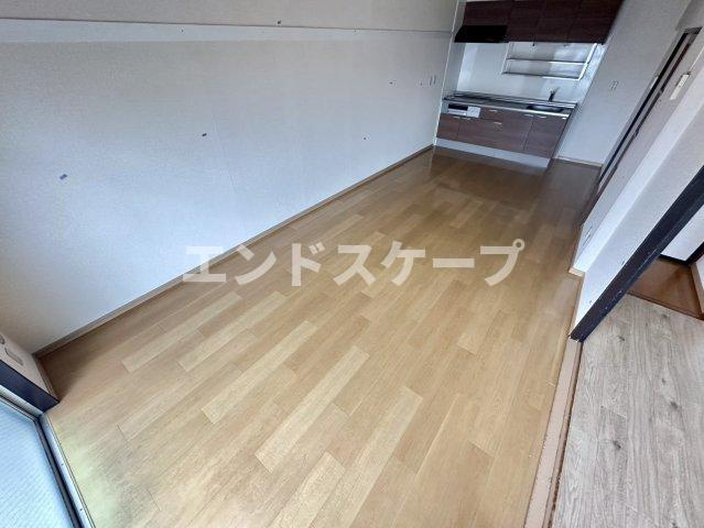 下石倉北ハイツの居間・リビング|高崎、前橋のお部屋探しはエンドスケープまで！お客様の理想お聞かせ下さい♪