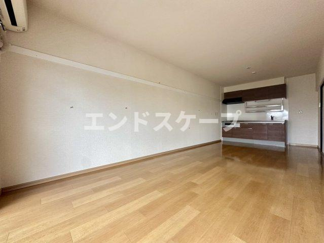 下石倉北ハイツの居間・リビング|高崎、前橋のお部屋探しはエンドスケープまで！お客様の理想お聞かせ下さい♪