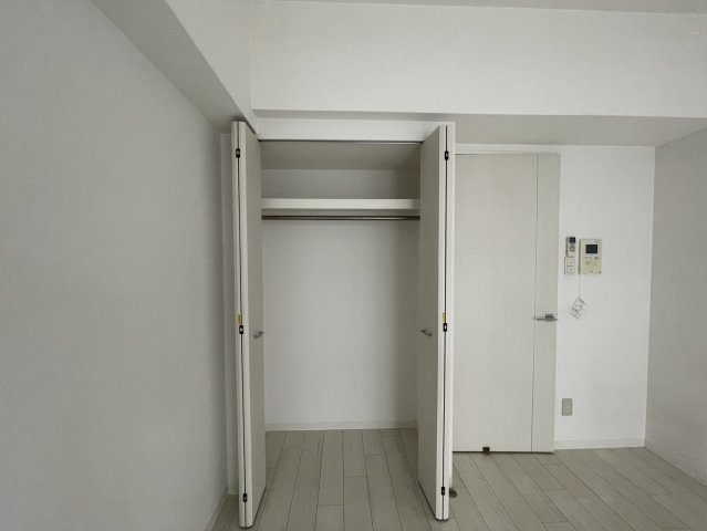 ベルトピア門口の収納|同物件別部屋写真