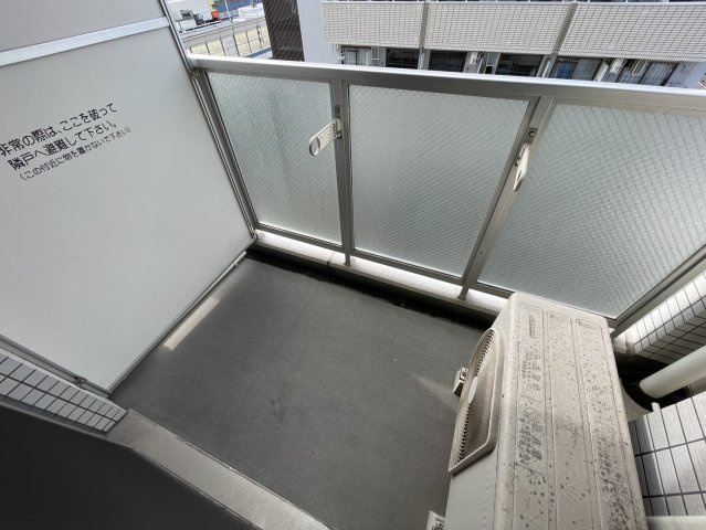 ベルトピア門口のバルコニー|同物件別部屋写真