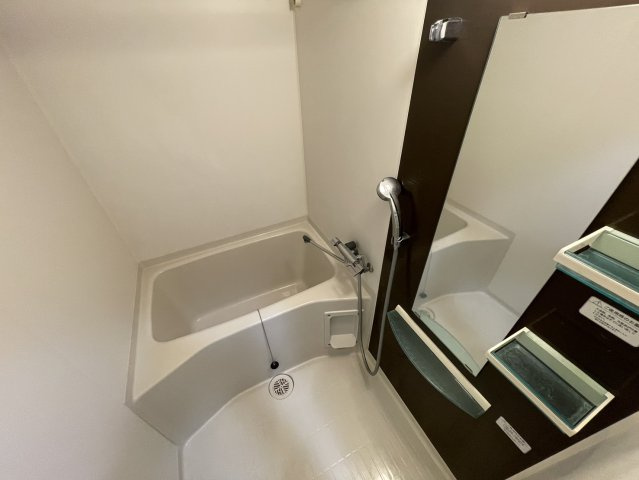 ベルトピア門口の浴室|同物件別部屋写真