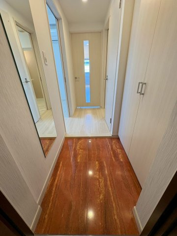 プレジオ西宮北口の玄関