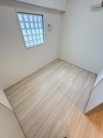プレジオ西宮北口の寝室