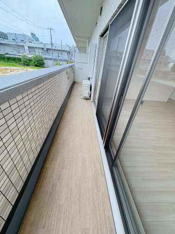 プレジオ西宮北口のバルコニー