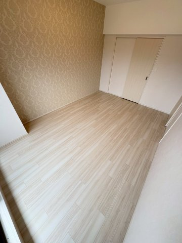 プレジオ西宮北口の寝室